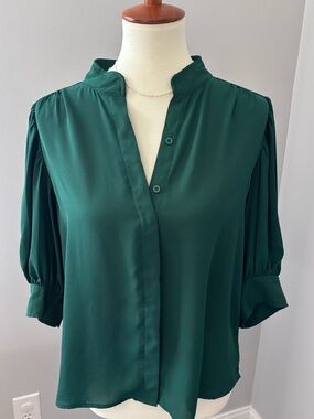 Women's CeCe 3/4 sleeve emerald green button up blouse size medium
